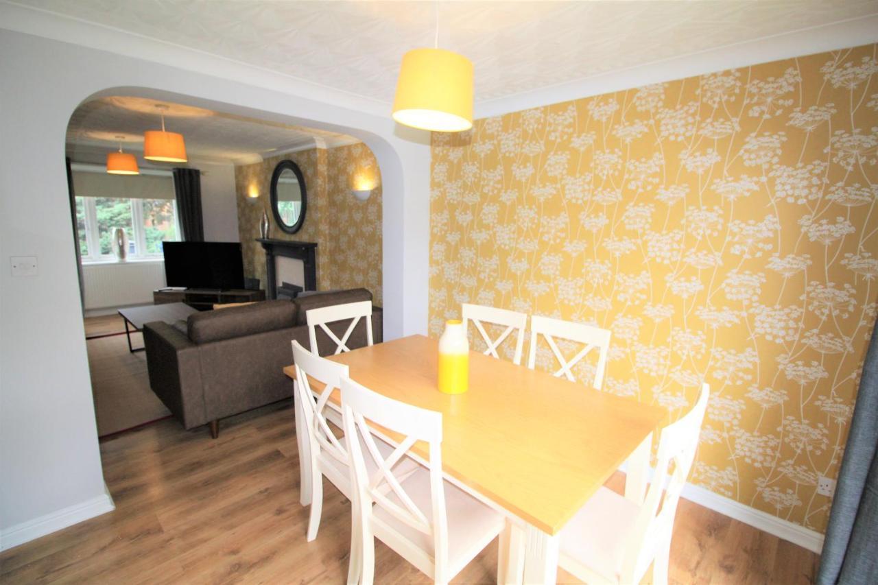 Doncaster - Warmsworth - Great Customer Feedback - 3 Bed Detached House - Private Garden & Parking Plus Garage - Quiet Cul De Sac Location - Dog Friendly - Fast Wifi - Close To Motorway Access Екстериор снимка