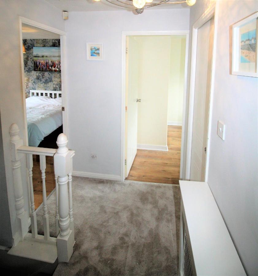 Doncaster - Warmsworth - Great Customer Feedback - 3 Bed Detached House - Private Garden & Parking Plus Garage - Quiet Cul De Sac Location - Dog Friendly - Fast Wifi - Close To Motorway Access Екстериор снимка